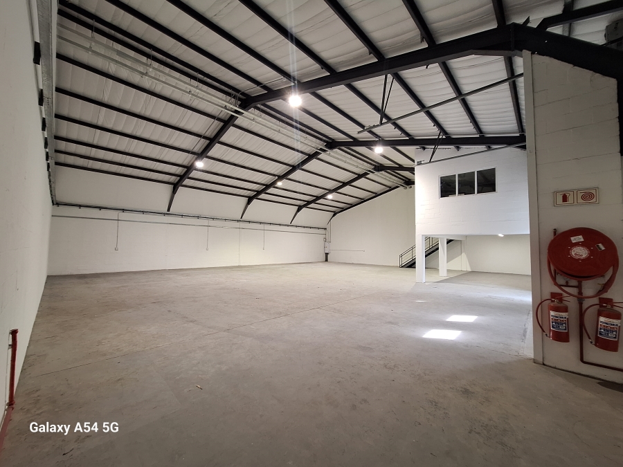To Let Commercial Property for Rent in Retreat Western Cape